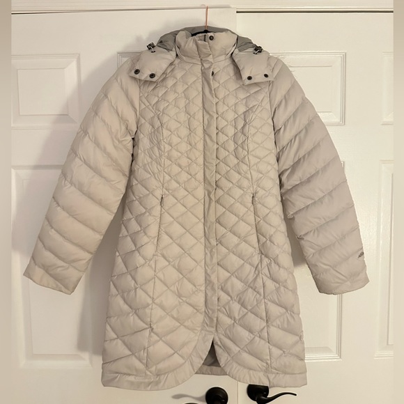 Eddie Bauer 2019 Alpendown Parka White Long Hooded Women's Size Small - Picture 2 of 16